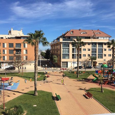 Modern & Sunny Apartment Near Valencia Paiporta Bagian luar foto