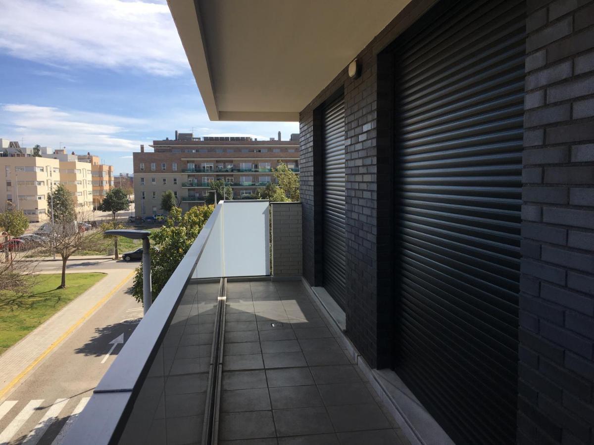 Modern & Sunny Apartment Near Valencia Paiporta Bagian luar foto