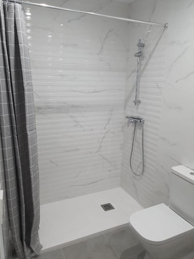 Modern & Sunny Apartment Near Valencia Paiporta Bagian luar foto